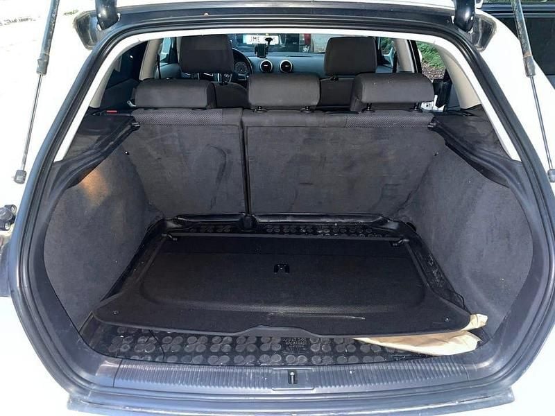 Begagnad Audi A3 140 HK (102 kW) 2012 Halvkombi