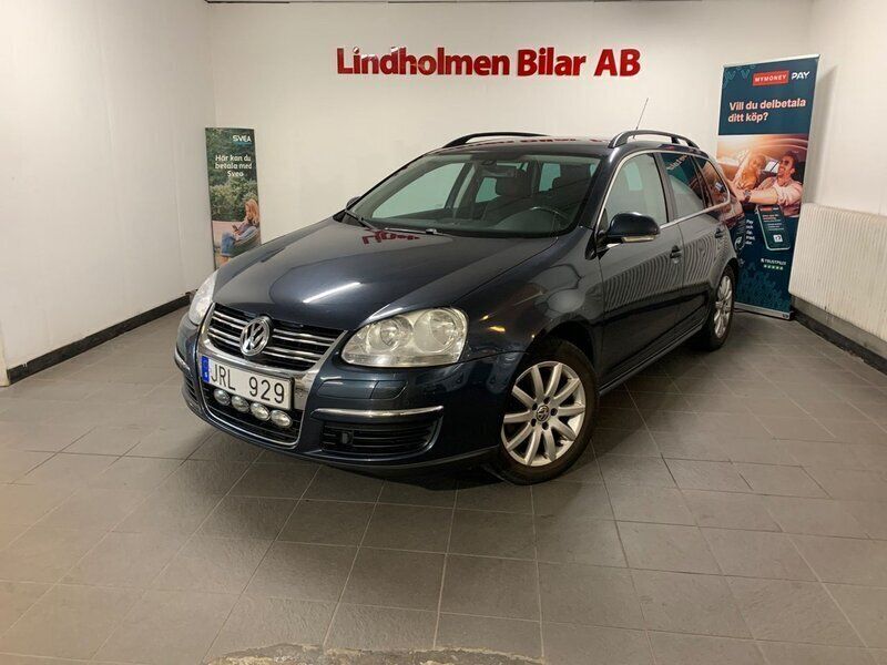 Mörkblå (blå) Begagnad 2009 VW Golf Kombi | 26 900 kr (Marknadspris) - Bild 1/4