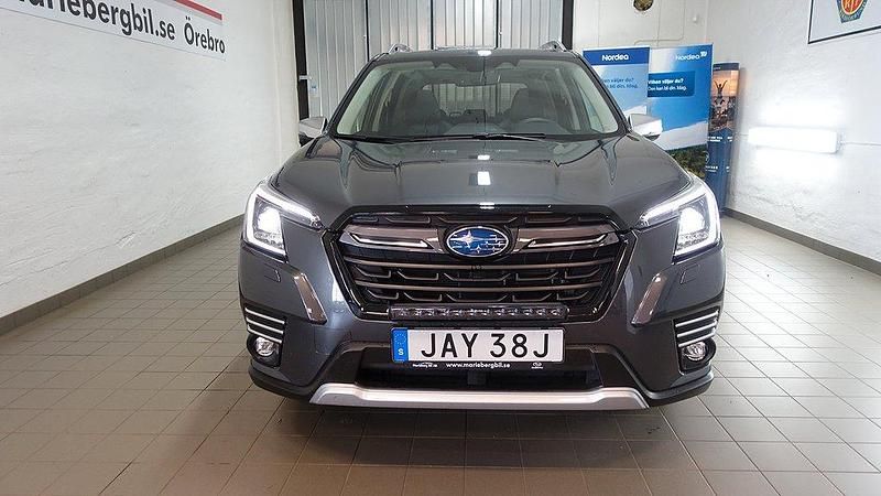 Begagnad Subaru Forester 150 HK (110 kW) 2020 Crystal black silica... SUV