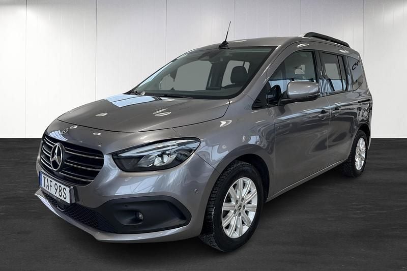 Begagnad Mercedes 180 116 HK (85 kW) 2024 Grå Sedan