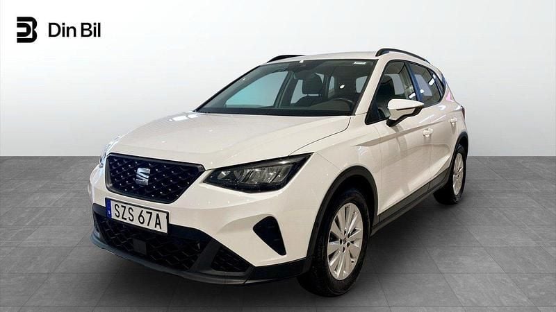 Vit Begagnad 2023 Seat Arona Style SUV | 194 900 kr (Marknadspris) - Bild 1/4