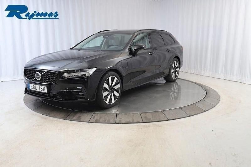 Onyx black metallic Ny 2025 Volvo V90 Plus Kombi | 477 900 kr - Bild 1/4