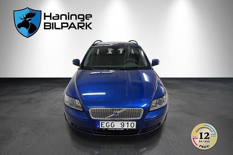 Blå Begagnad 2006 Volvo V50 Kombi | 79 900 kr (Dyr) - Bild 1/2