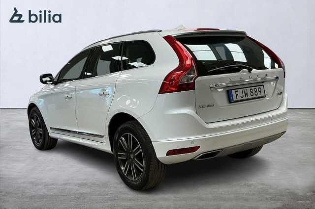 Begagnad Volvo XC60 Standard 190 HK (139 kW) 2017 Vit SUV