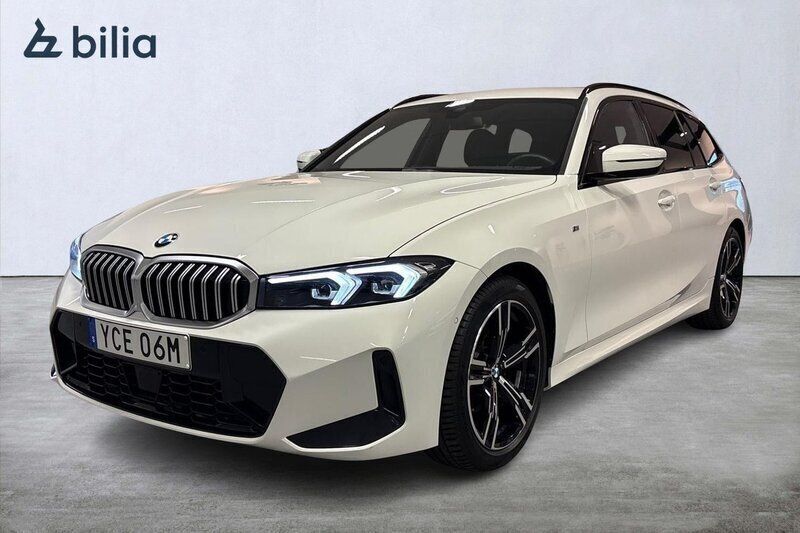 Vit Begagnad 2024 BMW 320 M Sport Kombi | 509 900 kr - Bild 1/4