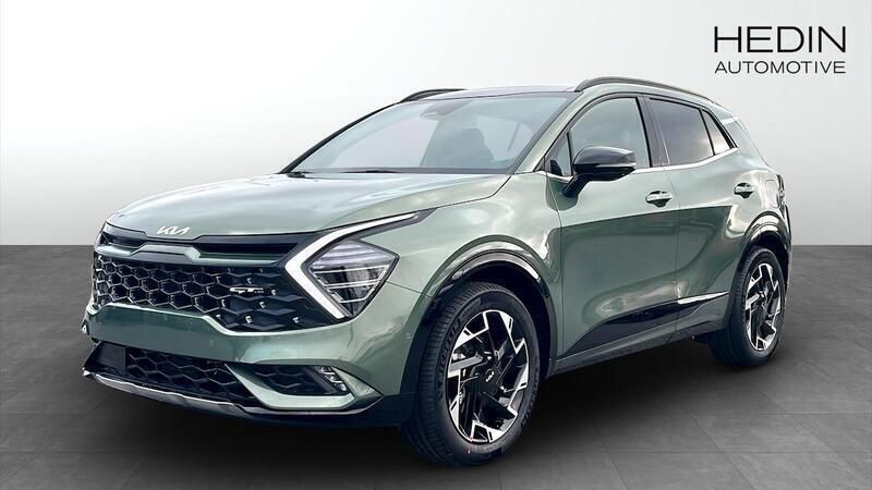 Grön (green) Ny 2024 Kia Sportage GT-Line SUV | 499 990 kr (Marknadspris) - Bild 1/4