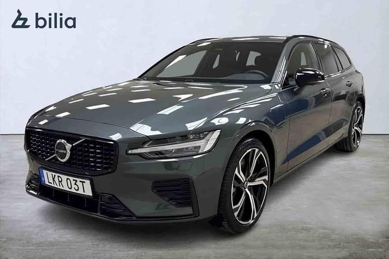 Grön Begagnad 2026 Volvo V60 Kombi | 549 900 kr (Dyr) - Bild 1/1