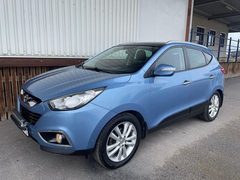Ljusblå (blå) Begagnad 2013 Hyundai ix35 SUV | 84 500 kr (Marknadspris) - Bild 1/4