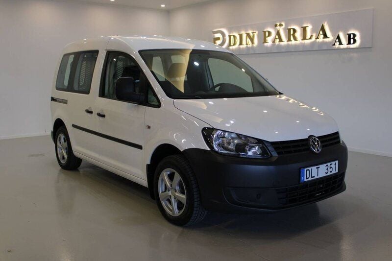 Vit Begagnad 2013 VW Caddy Minibuss | 99 900 kr (Dyr) - Bild 1/4