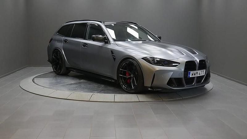 Grå Begagnad 2024 BMW M3 Competition Edition Kombi | 990 000 kr (Dyr) - Bild 1/4