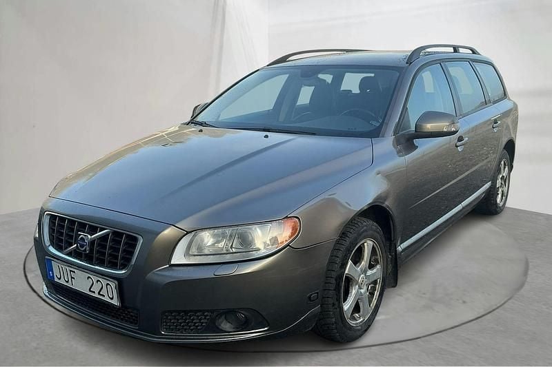 Grå Begagnad 2009 Volvo V70 Momentum Kombi | 74 000 kr (Bra pris) - Bild 1/4