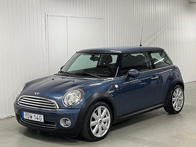 Blå Begagnad 2009 Mini ONE Salt Halvkombi | 35 900 kr (Superpris) - Bild 1/4