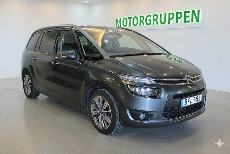 Grå Begagnad 2014 Citroën Grand C4 Picasso Minibuss | 119 900 kr (Marknadspris) - Bild 1/4