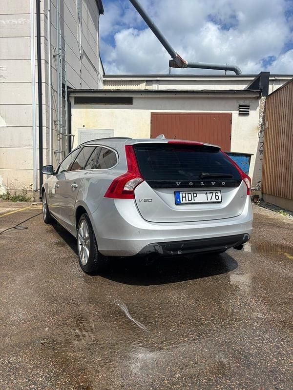Begagnad Volvo V60 203 HK (149 kW) 2011 Kombi