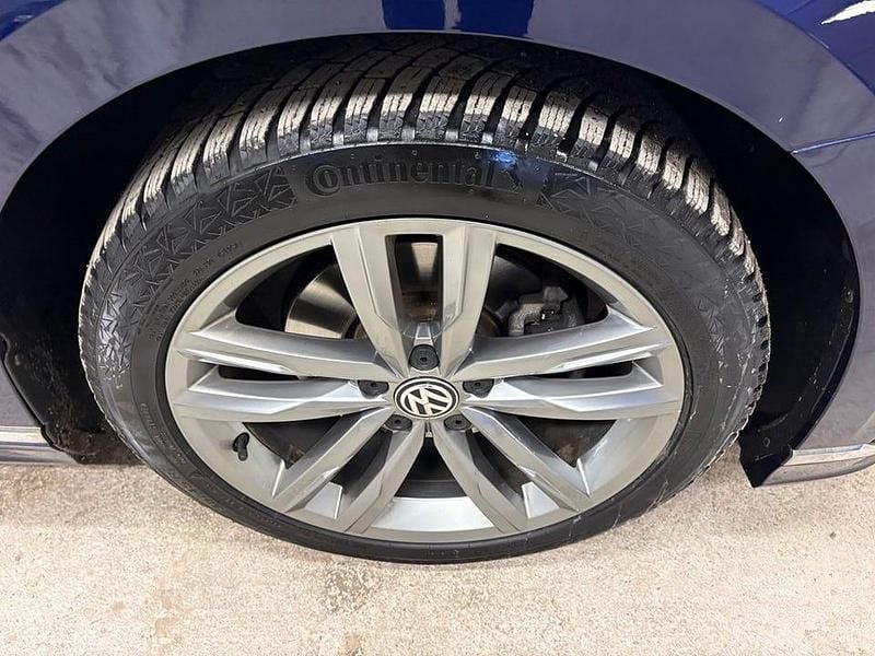 Begagnad VW Passat 150 HK (110 kW) 2019 Atlantic blue metallic