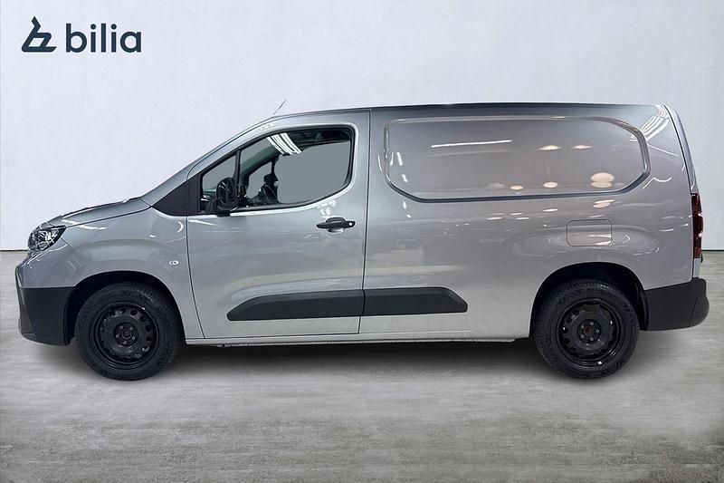 Begagnad Toyota Proace City City 132 HK (97 kW) 2024 Silver Minibuss