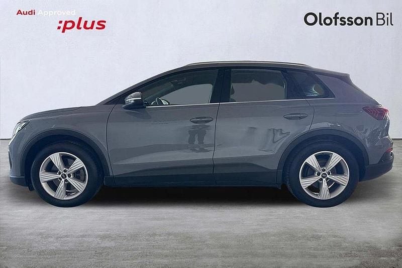 Kiselgrå Begagnad 2023 Audi Q4 e-tron Proline SUV | 419 900 kr (Marknadspris) - Bild 1/3