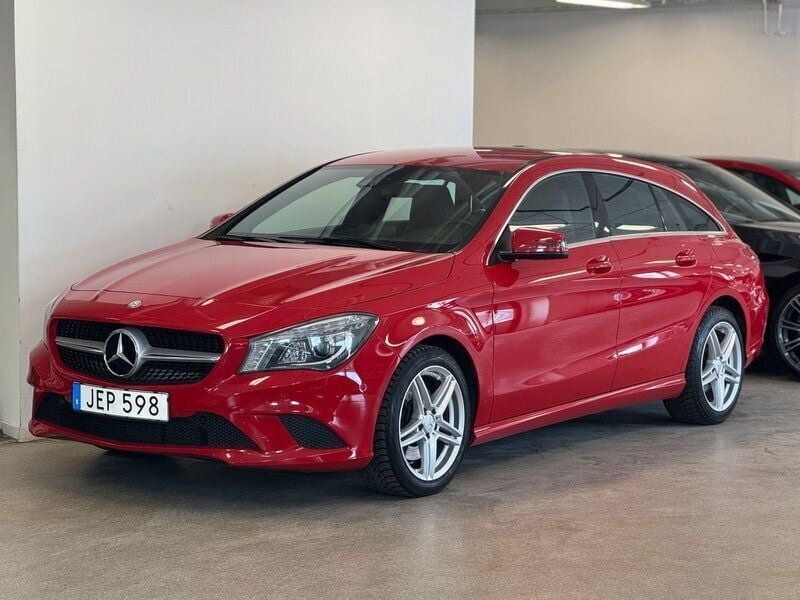 Röd Begagnad 2015 Mercedes CLA250 Shooting Brake Kombi | 209 900 kr (Bra pris) - Bild 1/4