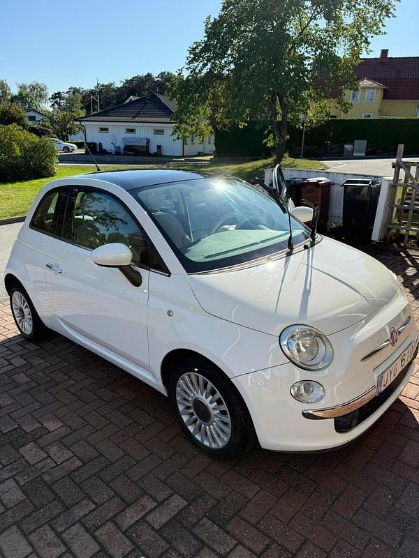 Begagnad 2010 Fiat 500 Halvkombi | 38 500 kr (Bra pris) - Bild 1/4