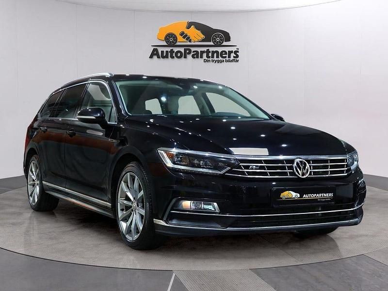 Begagnad VW Passat GT 190 HK (139 kW) 2018 Svart Kombi