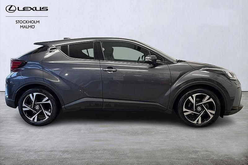 Begagnad Toyota C-HR Edition 152 HK (111 kW) 2023 Mörkgrå SUV