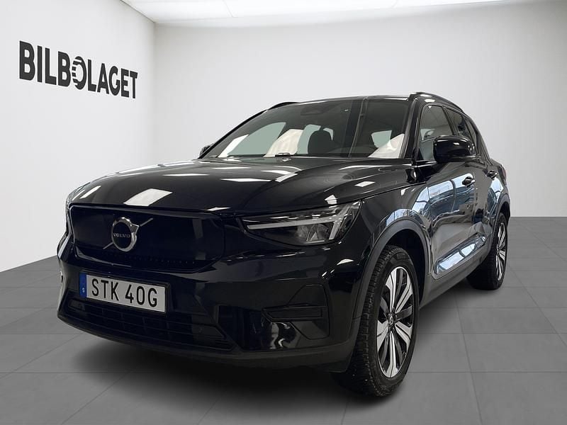 Begagnad Volvo XC40 Single Motor 175 kW (238 HK) 2023 Svart SUV