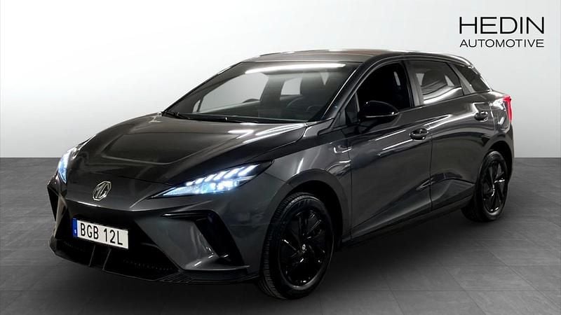 Grå (grey) Begagnad 2022 MG MG4 EV Halvkombi | 259 900 kr - Bild 1/4