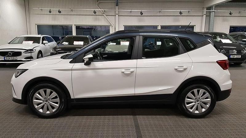 Begagnad Seat Arona Style 90 HK (66 kW) 2022 Vit SUV
