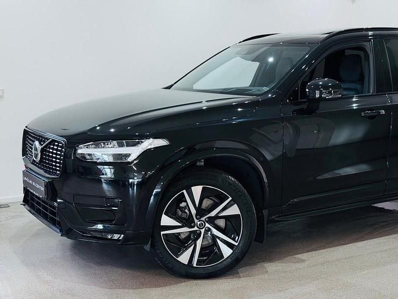 Begagnad Volvo XC90 R-Design 251 HK (184 kW) 2022 Svart SUV
