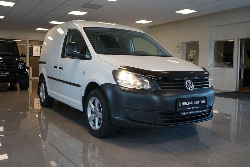 Vit Begagnad 2015 VW Caddy Minibuss | 109 000 kr (Lite dyr) - Bild 1/4