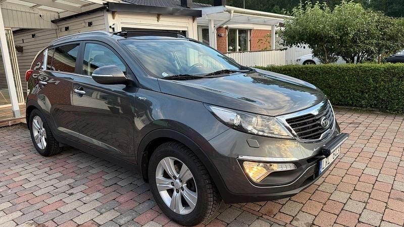 Silver Begagnad 2012 Kia Sportage EX SUV | 94 500 kr (Marknadspris) - Bild 1/4