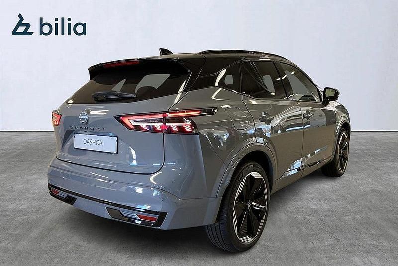 Begagnad Nissan Qashqai 360º 159 HK (116 kW) 2024 Grå SUV
