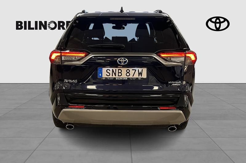 Begagnad Toyota RAV4 Hybrid Style 224 HK (164 kW) 2024 Blå SUV
