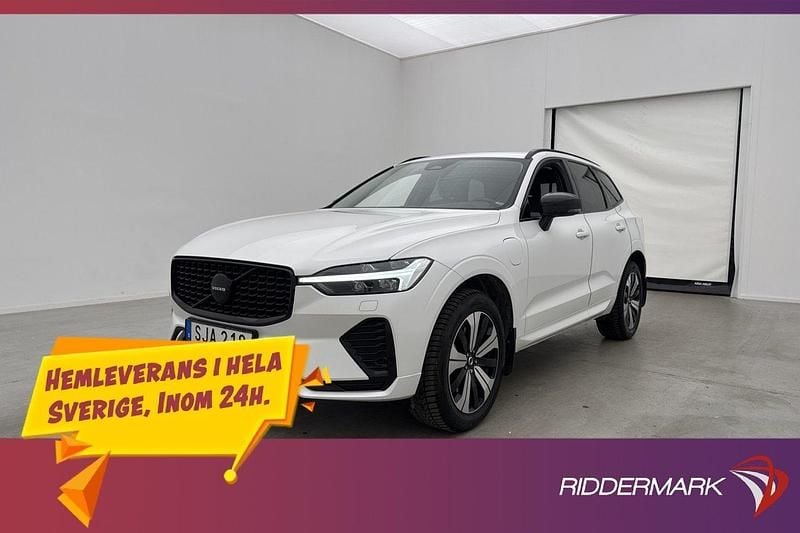 Vit Begagnad 2023 Volvo XC60 Plus SUV | 479 800 kr (Marknadspris) - Bild 1/3