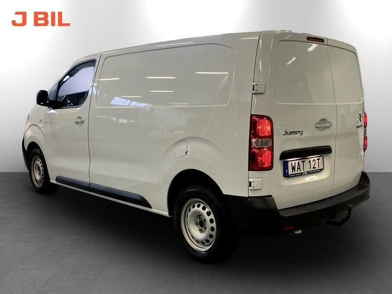 Begagnad Citroën Jumpy Business Class 144 HK (105 kW) 2023 Vit Minibuss