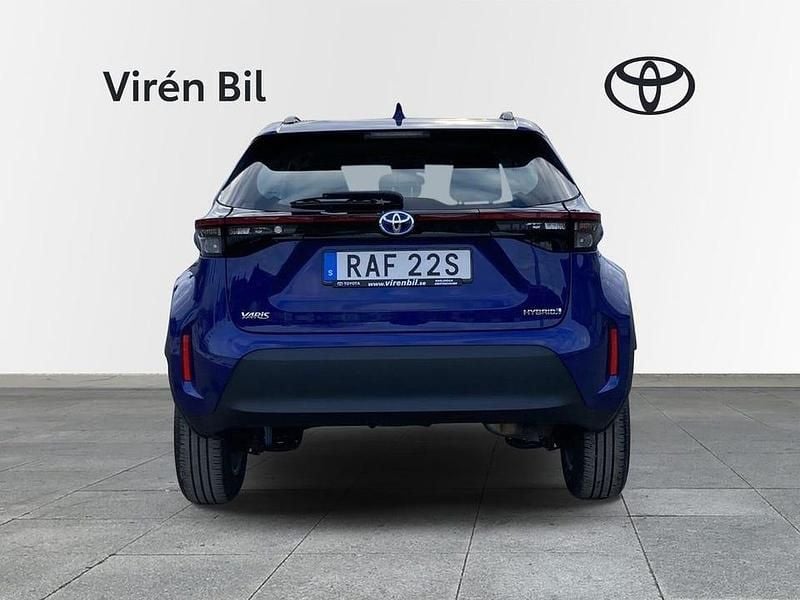 Begagnad Toyota Yaris Hybrid Active 117 HK (86 kW) 2023 Blå