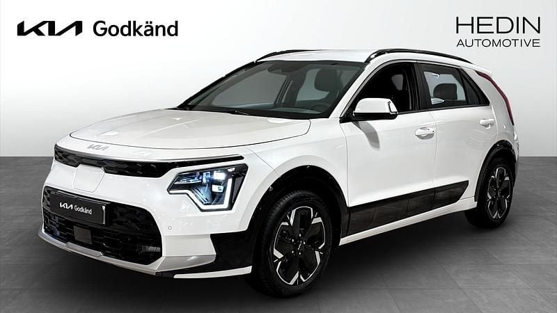 Vit (white) Begagnad 2022 Kia e-Niro SUV | 309 900 kr (Lite dyr) - Bild 1/4