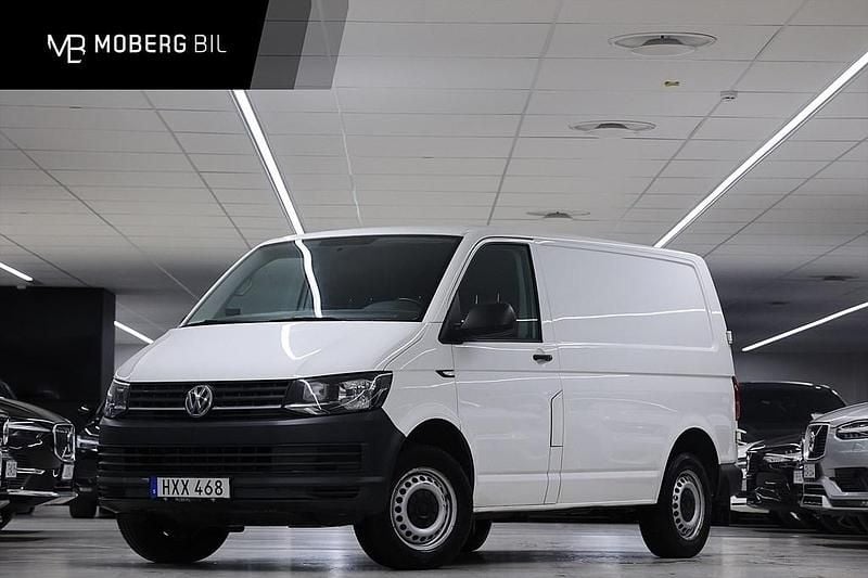 Vit Begagnad 2016 VW Transporter Van | 144 900 kr - Bild 1/3