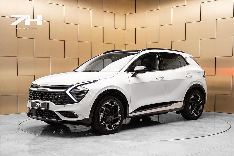 Vit Begagnad 2023 Kia Sportage GT-Line SUV | 379 900 kr (Marknadspris) - Bild 1/4