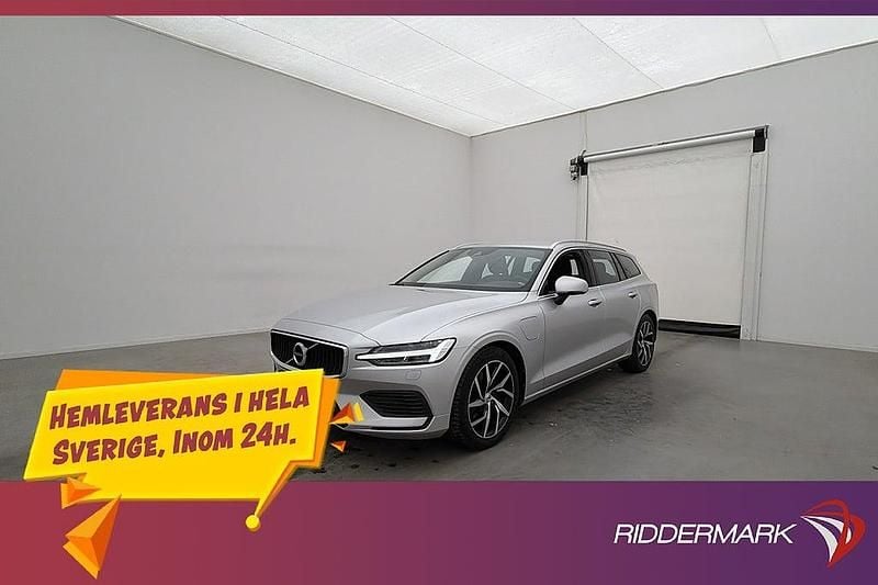 Silver Begagnad 2020 Volvo V60 Kombi | 279 800 kr (Bra pris) - Bild 1/3