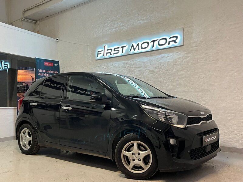 Svart Begagnad 2023 Kia Picanto Advance Halvkombi | 149 700 kr (Bra pris) - Bild 1/4