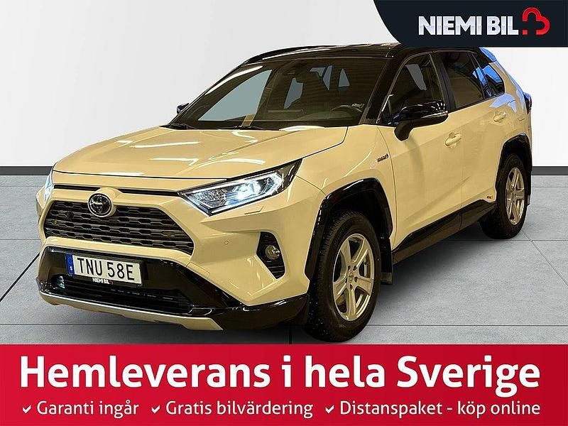 Vit Begagnad 2019 Toyota RAV4 Hybrid SUV | 329 900 kr (Marknadspris) - Bild 1/3