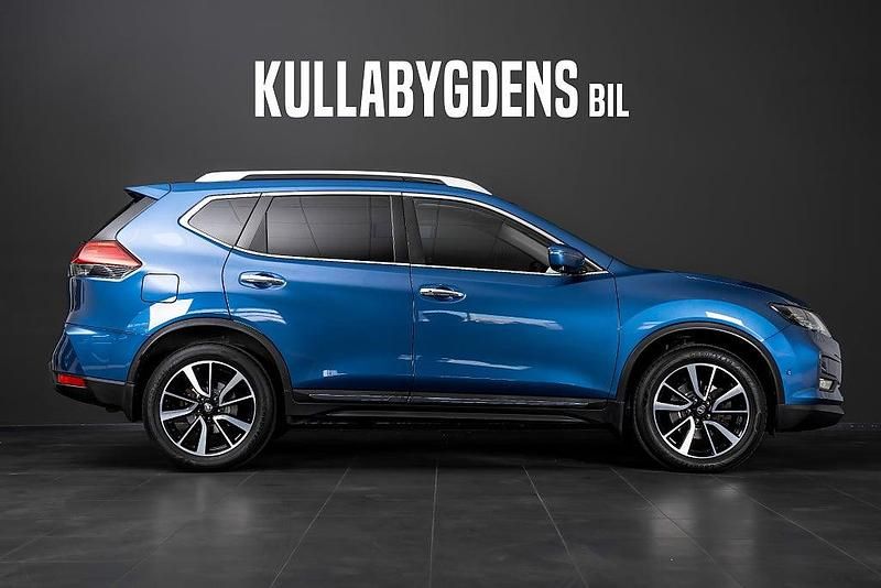 Begagnad Nissan X-Trail Tekna 131 HK (96 kW) 2018 Blå SUV