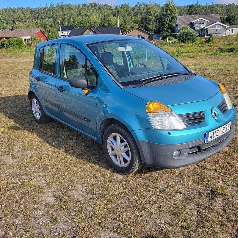 Blå Begagnad 2005 Renault Modus Minibuss | 17 000 kr - Bild 1/4