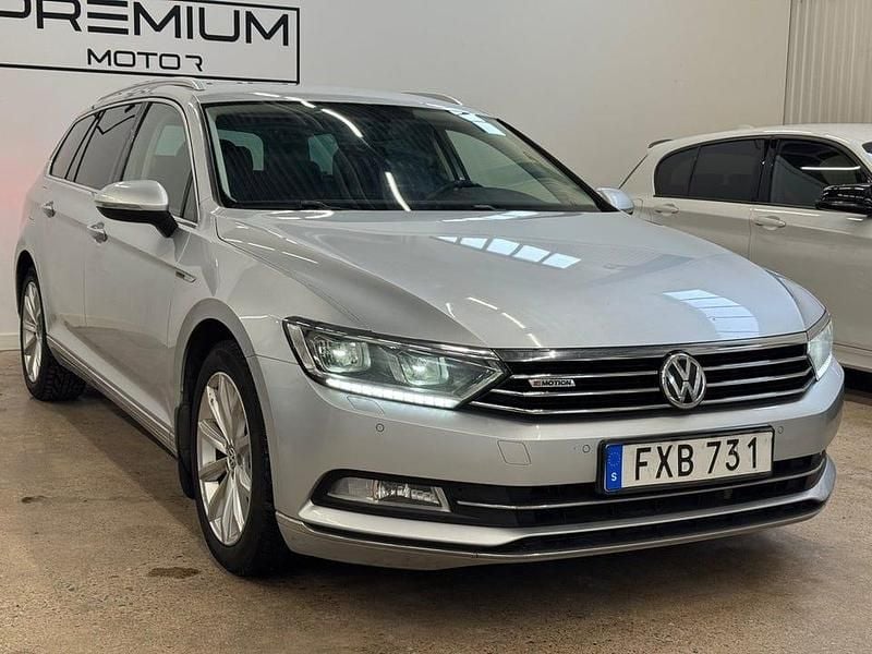Begagnad VW Passat GT 190 HK (139 kW) 2015 Silver Kombi