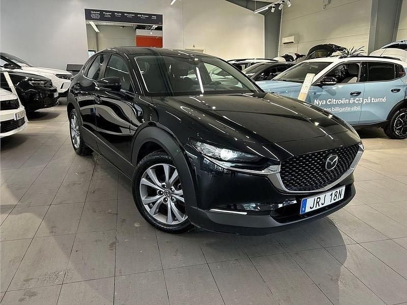 Svart Begagnad 2022 Mazda CX-30 Sky SUV | 214 900 kr (Marknadspris) - Bild 1/4