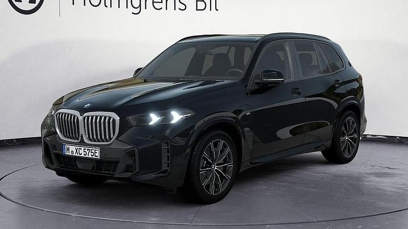 Okänd Ny 2025 BMW X5 M Sport SUV | 979 500 kr - Bild 1/4