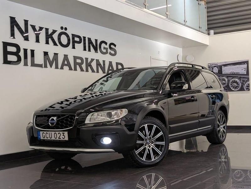 Svart Begagnad 2015 Volvo XC70 Standard Kombi | 149 900 kr (Marknadspris) - Bild 1/4