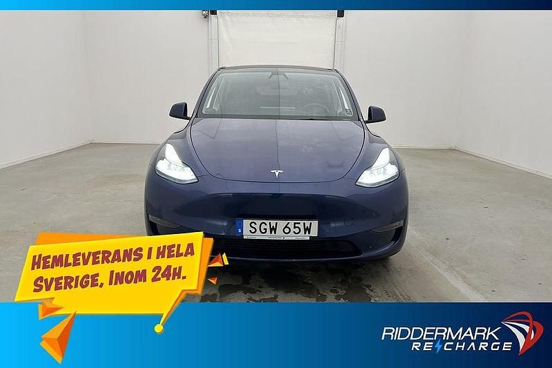 Begagnad Tesla Model Y Long Range AWD 378 kW (514 HK) 2021 Blå SUV
