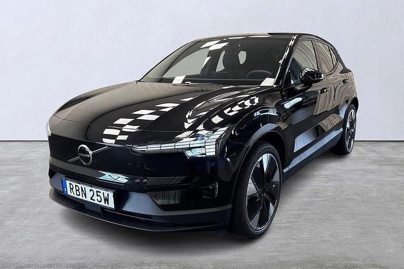 Svart Ny 2024 Volvo EX30 Plus SUV | 419 000 kr (Marknadspris) - Bild 1/4